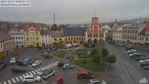 Město Police nad Metují - Masarykovo náměstí - 17.10.2025 v 10:45
