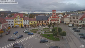 Město Police nad Metují - Masarykovo náměstí - 17.10.2025 v 16:45