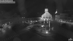 Město Police nad Metují - Masarykovo náměstí - 17.10.2025 v 21:45