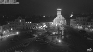 Město Police nad Metují - Masarykovo náměstí - 15.12.2025 v 17:45 Město Police nad Metují - Masarykovo náměstí - 15.12.2025 v 17:45
