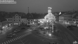 Město Police nad Metují - Masarykovo náměstí - 18.12.2025 v 07:15