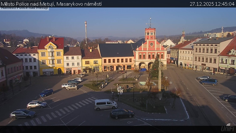 Město Police nad Metují - Masarykovo náměstí - 27.12.2025 v 12:45