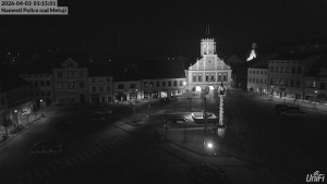 Město Police nad Metují - Masarykovo náměstí - 3.4.2026 v 01:15