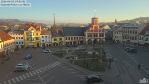 Město Police nad Metují - Masarykovo náměstí - 3.4.2026 v 07:15