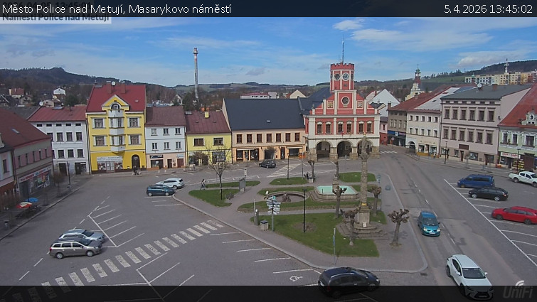 Město Police nad Metují - Masarykovo náměstí - 5.4.2026 v 13:45