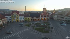 Město Police nad Metují - Masarykovo náměstí - 1.5.2026 v 05:15