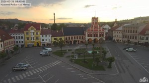 Město Police nad Metují - Masarykovo náměstí - 31.5.2026 v 04:45 Město Police nad Metují - Masarykovo náměstí - 31.5.2026 v 04:45