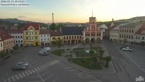 Město Police nad Metují - Masarykovo náměstí - 31.5.2026 v 05:15 Město Police nad Metují - Masarykovo náměstí - 31.5.2026 v 05:15