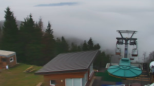 Ski areál SEVERKA v Dolní Lomné - Pohled na bazén - 15.11.2025 v 11:30 Ski areál SEVERKA v Dolní Lomné - Pohled na bazén - 15.11.2025 v 11:30