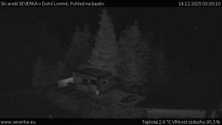 Ski areál SEVERKA v Dolní Lomné - Pohled na bazén - 14.12.2025 v 03:30