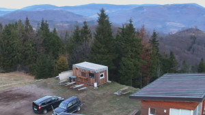 Ski areál SEVERKA v Dolní Lomné - Pohled na bazén - 18.12.2025 v 07:30 Ski areál SEVERKA v Dolní Lomné - Pohled na bazén - 18.12.2025 v 07:30