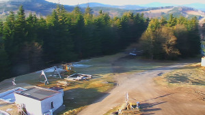 Ski areál SEVERKA v Dolní Lomné - Pohled na bazén - 18.12.2025 v 09:30 Ski areál SEVERKA v Dolní Lomné - Pohled na bazén - 18.12.2025 v 09:30