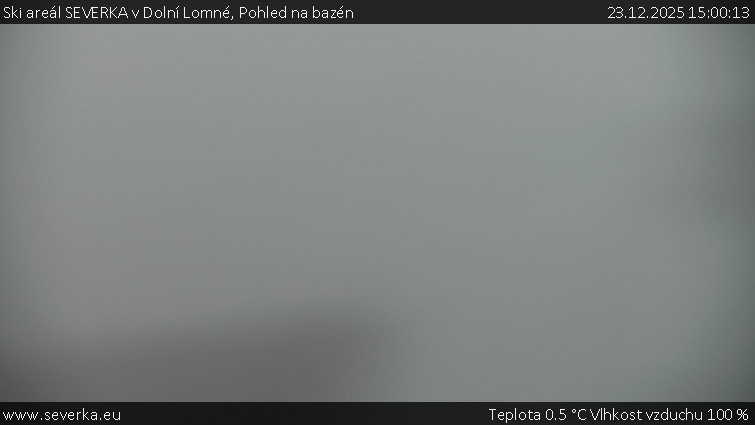 Ski areál SEVERKA v Dolní Lomné - Pohled na bazén - 23.12.2025 v 15:00