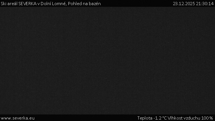 Ski areál SEVERKA v Dolní Lomné - Pohled na bazén - 23.12.2025 v 21:30
