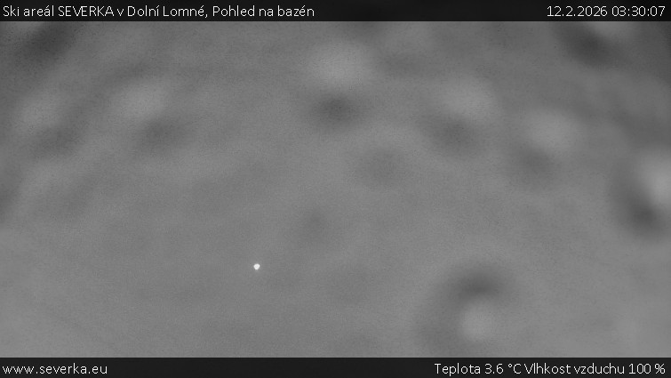 Ski areál SEVERKA v Dolní Lomné - Pohled na bazén - 12.2.2026 v 03:30