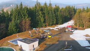 Ski areál SEVERKA v Dolní Lomné - Pohled na bazén - 18.3.2026 v 07:30