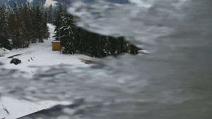 Ski areál SEVERKA v Dolní Lomné - Pohled na bazén - 2.4.2026 v 07:30