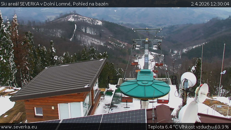 Ski areál SEVERKA v Dolní Lomné - Pohled na bazén - 2.4.2026 v 12:30