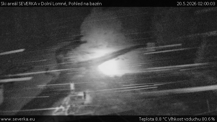 Ski areál SEVERKA v Dolní Lomné - Pohled na bazén - 20.5.2026 v 02:00