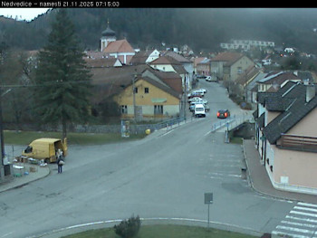 Snímek    21.11.2025 v 07:15