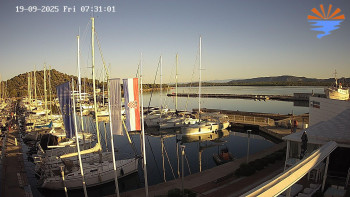 Snímek    19.9.2025 v 07:32