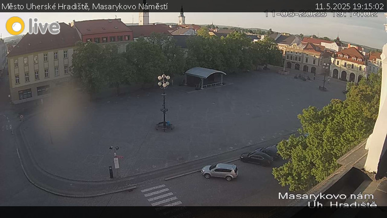 Město Uherské Hradiště - Masarykovo Náměstí - 11.5.2025 v 19:15 Město Uherské Hradiště - Masarykovo Náměstí - 11.5.2025 v 19:15
