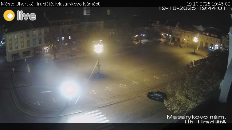 Město Uherské Hradiště - Masarykovo Náměstí - 19.10.2025 v 19:45 Město Uherské Hradiště - Masarykovo Náměstí - 19.10.2025 v 19:45