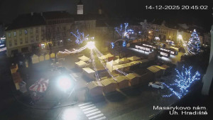 Město Uherské Hradiště - Masarykovo Náměstí - 14.12.2025 v 20:45 Město Uherské Hradiště - Masarykovo Náměstí - 14.12.2025 v 20:45