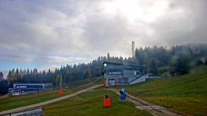 Stuhleck - Stuhleckbahn Bergstation - 31.10.2025 v 08:15 Stuhleck - Stuhleckbahn Bergstation - 31.10.2025 v 08:15