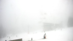 Stuhleck - Stuhleckbahn Bergstation - 23.12.2025 v 14:00