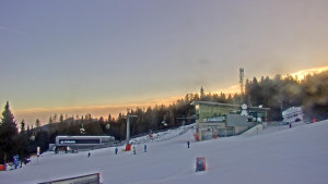 Stuhleck - Stuhleckbahn Bergstation - 22.1.2026 v 08:45