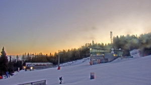 Stuhleck - Stuhleckbahn Bergstation - 27.1.2026 v 07:30