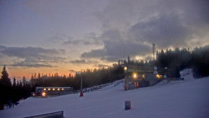 Stuhleck - Stuhleckbahn Bergstation - 10.2.2026 v 07:00