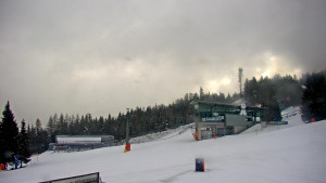 Stuhleck - Stuhleckbahn Bergstation - 31.3.2026 v 08:30 Stuhleck - Stuhleckbahn Bergstation - 31.3.2026 v 08:30