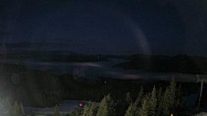 Stuhleck - Bergstation Weißenelfbahn - 18.12.2025 v 06:45 Stuhleck - Bergstation Weißenelfbahn - 18.12.2025 v 06:45