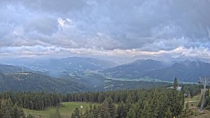 Stuhleck - Stacja górna kolejki Weißenelfbahn - 22.9.2026 v 07:45 Stuhleck - Stacja górna kolejki Weißenelfbahn - 22.9.2026 v 07:45