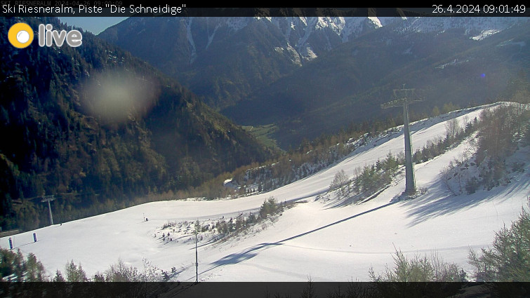 Ski Riesneralm - Piste "Die Schneidige" - 26.4.2024 v 09:01