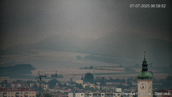 Snímek    7.7.2025 v 07:00