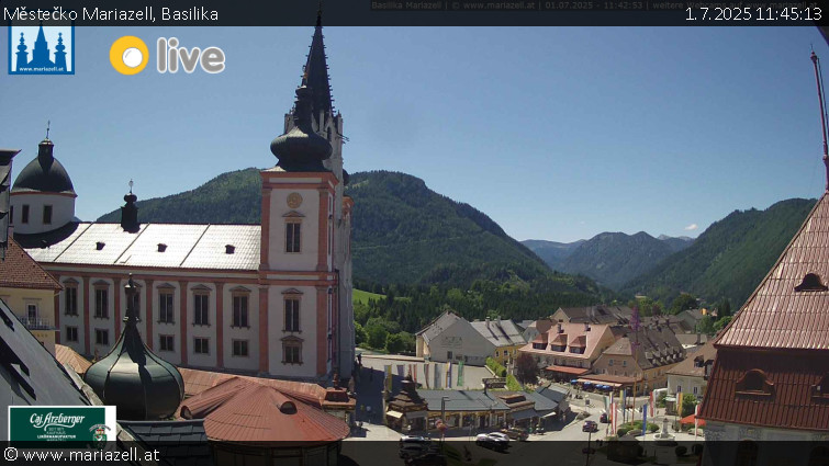 Městečko Mariazell - Basilika - 1.7.2025 v 11:45 Městečko Mariazell - Basilika - 1.7.2025 v 11:45