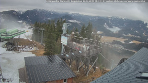 Městečko Mariazell - Mariazeller Bürgeralpe - Berggasthof - 7.2.2026 v 08:45