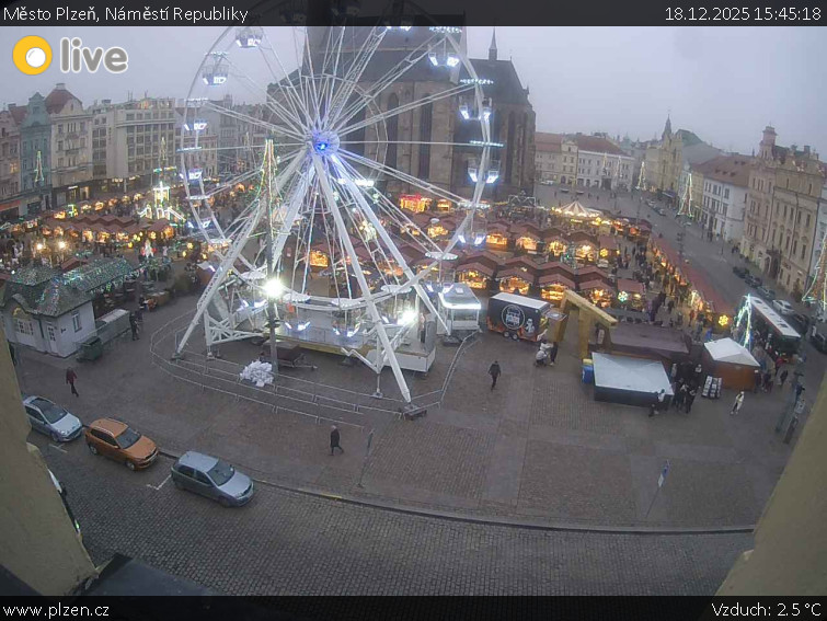 Město Plzeň - Náměstí Republiky - 18.12.2025 v 15:45