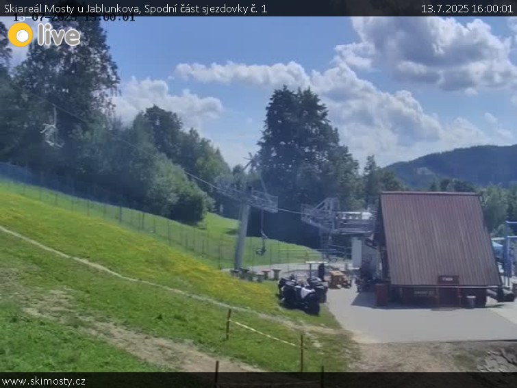 Skiareál Mosty u Jablunkova - Spodní část sjezdovky č. 1 - 13.7.2025 v 16:00 Skiareál Mosty u Jablunkova - Spodní část sjezdovky č. 1 - 13.7.2025 v 16:00
