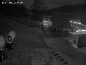 Skiareál Mosty u Jablunkova - Spodní část sjezdovky č. 1 - 6.4.2026 v 06:00 Skiareál Mosty u Jablunkova - Spodní část sjezdovky č. 1 - 6.4.2026 v 06:00