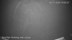 Vrchol Bouřňák, pohled na jih