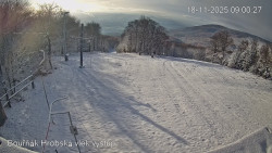 Vrchol Bouřňák, pohled na jih