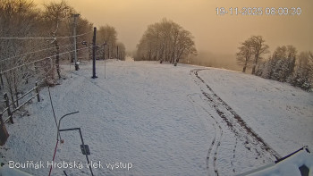 Snímek    19.11.2025 v 08:00