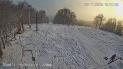 Vrchol Bouřňák, pohled na jih