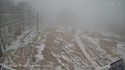 Vrchol Bouřňák, pohled na jih