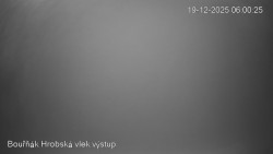 Vrchol Bouřňák, pohled na jih