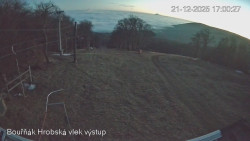 Vrchol Bouřňák, pohled na jih